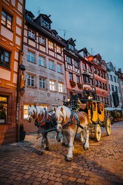 Nürnberger Christkindlesmarkt - Postkutsche