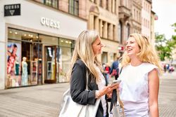 Shopping in Nürnberg - Hefnersplatz