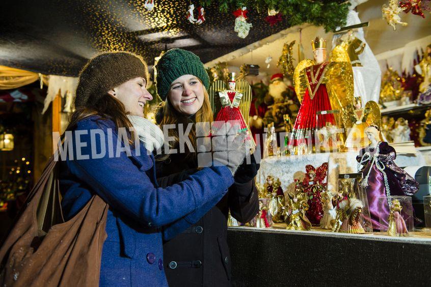 Nuremberg Christkindlesmarkt - Christmas Market - Gold Foil Angel