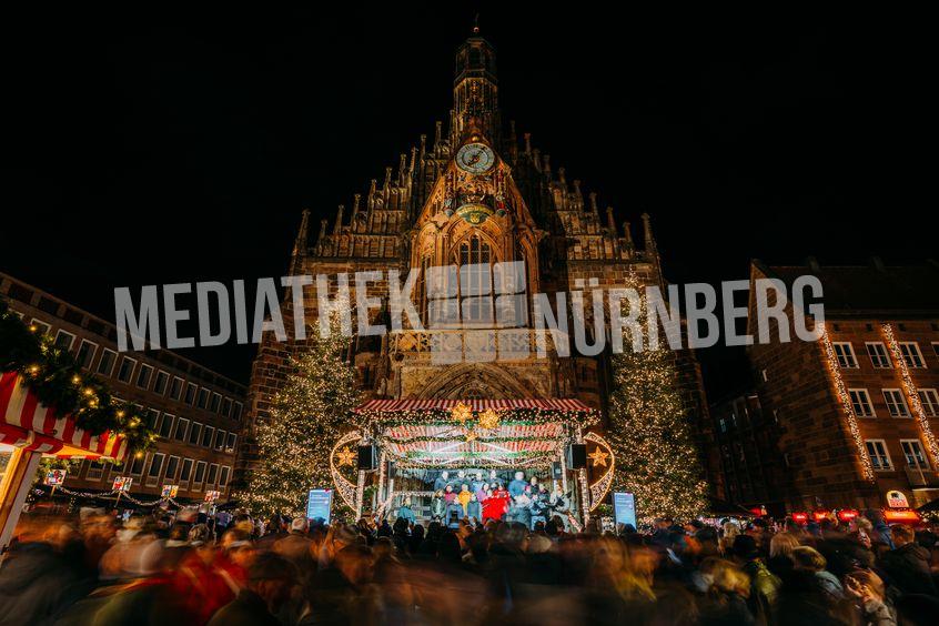 Nuremberg Christkindlesmarkt - Christmas Market - Stage