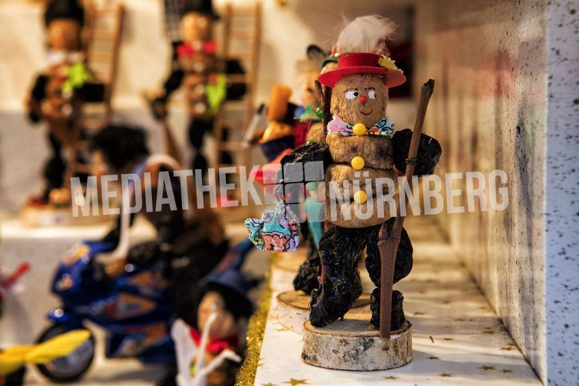 Nuremberg Christkindlesmarkt -  Christmas Market - Prune Men